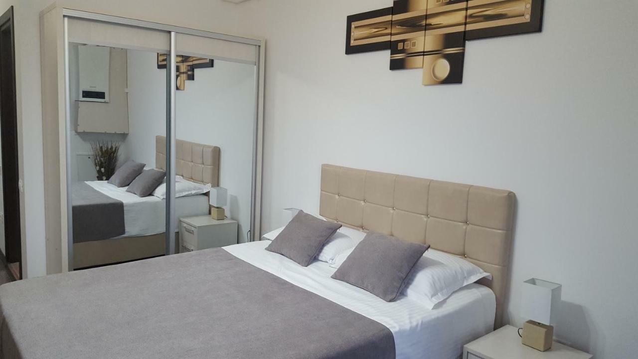 Alex Marina Flat Apartment Мамая Екстериор снимка